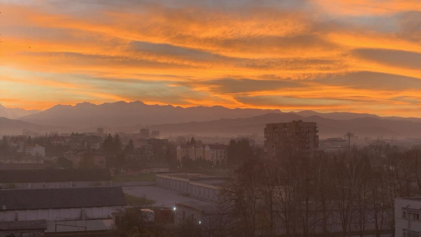 Продам двухкомнатную (2-комн.) квартиру, Мусукаева ул, 1к3, Нальчик г