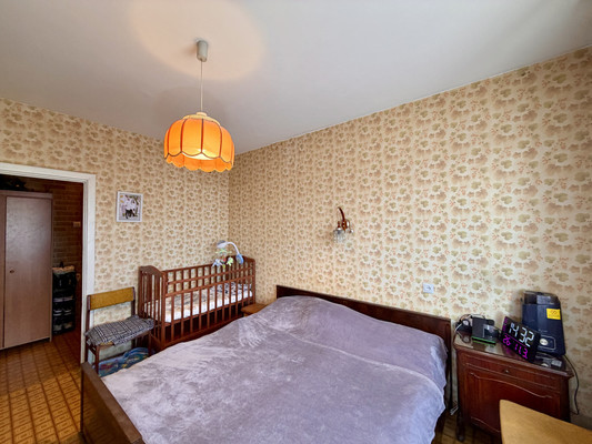 Продам двухкомнатную (2-комн.) квартиру, 60 лет Октября ул, 21, Симферополь г