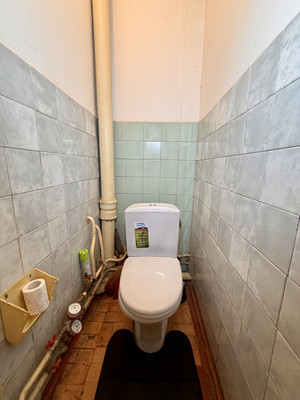 Продам двухкомнатную (2-комн.) квартиру, 60 лет Октября ул, 21, Симферополь г