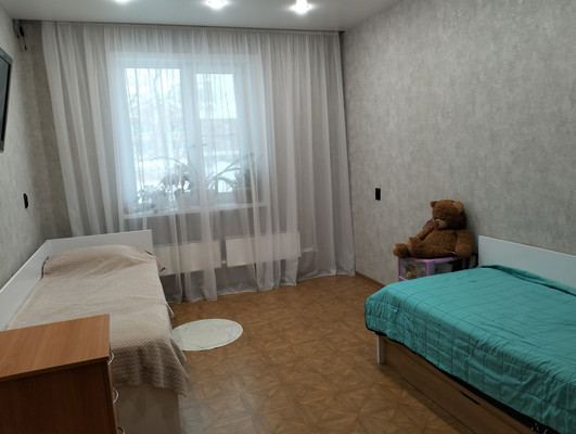 Продам трехкомнатную (3-комн.) квартиру, Кирова ул, 15, Йошкар-Ола г