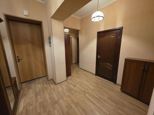 Продам многокомнатную квартиру, Годовикова ул, 5, Москва г