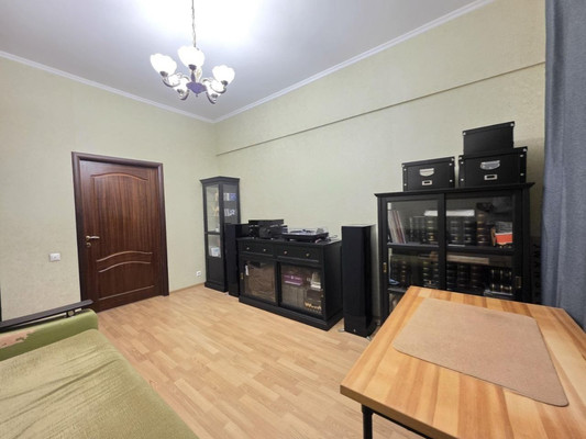 Продам многокомнатную квартиру, Годовикова ул, 5, Москва г