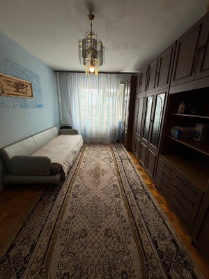 Продам двухкомнатную (2-комн.) квартиру, Парковый проезд, 6, Кузнечики п