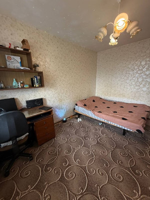 Продам двухкомнатную (2-комн.) квартиру, Парковый проезд, 6, Кузнечики п