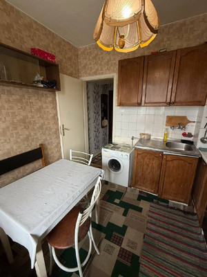 Продам двухкомнатную (2-комн.) квартиру, Парковый проезд, 6, Кузнечики п