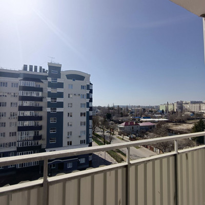 Продам однокомнатную (1-комн.) квартиру, Индустриальная ул, 28к1, Симферополь г