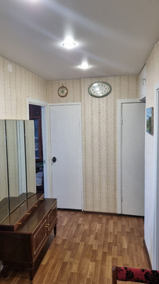 Сдам трехкомнатную (3-комн.) квартиру, Геологическая ул, 75к1, Красное Село г