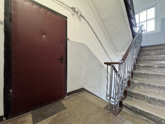 Продам двухкомнатную (2-комн.) квартиру, Советский пр-кт, 76, Калининград г