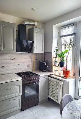 Продам двухкомнатную (2-комн.) квартиру, Артиллерийская ул, 49, Калининград г