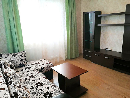 Продам однокомнатную (1-комн.) квартиру, Судостроительная ул, 87, Калининград г