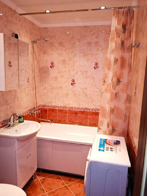 Продам однокомнатную (1-комн.) квартиру, Судостроительная ул, 87, Калининград г