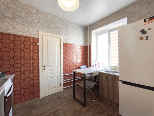 Продам двухкомнатную (2-комн.) квартиру, Ворошиловский пр-кт, 50/87, Ростов-на-Дону г