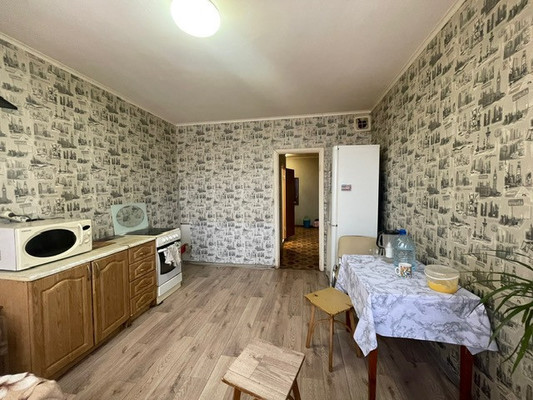 Продам двухкомнатную (2-комн.) квартиру, Щёлковский проезд, 4, Москва г