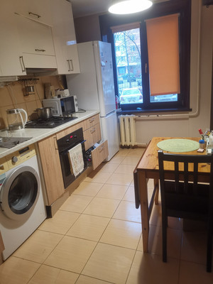 Продам двухкомнатную (2-комн.) квартиру, Бескудниковский б-р, 32к3, Москва г