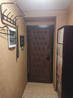 Продам двухкомнатную (2-комн.) квартиру, Бескудниковский б-р, 32к3, Москва г