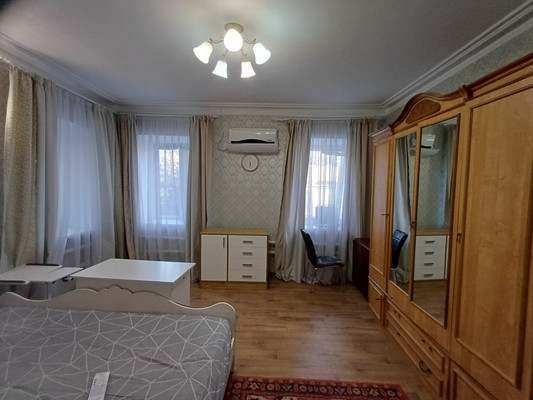 Продам двухкомнатную (2-комн.) квартиру, Республиканская ул, 2, Ростов-на-Дону г