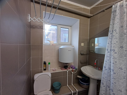 Продам двухкомнатную (2-комн.) квартиру, Республиканская ул, 2, Ростов-на-Дону г