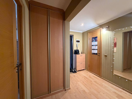 Продам двухкомнатную (2-комн.) квартиру, Звездная ул, 51, Туапсе г