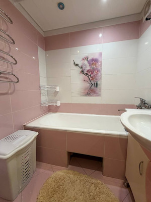 Продам двухкомнатную (2-комн.) квартиру, Звездная ул, 51, Туапсе г