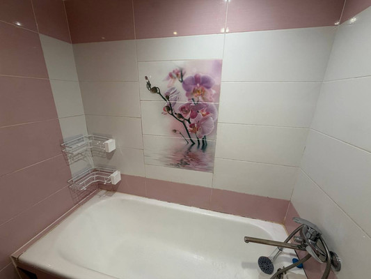 Продам двухкомнатную (2-комн.) квартиру, Звездная ул, 51, Туапсе г