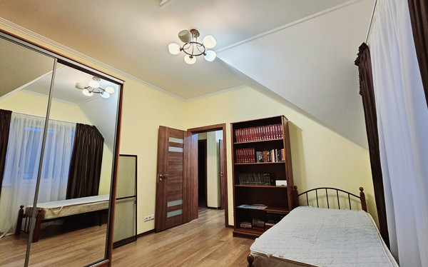 Сдам коттедж, Офицерская ул, 119, Токсовское тер. СНТ, 0 км от города