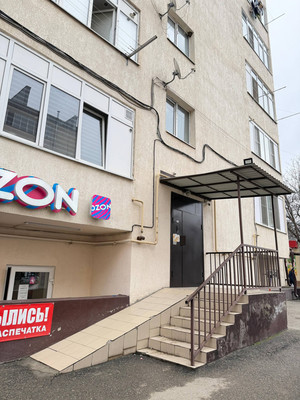 Сдам двухкомнатную (2-комн.) квартиру, Байсултанова ул, 35кВ, Нальчик г