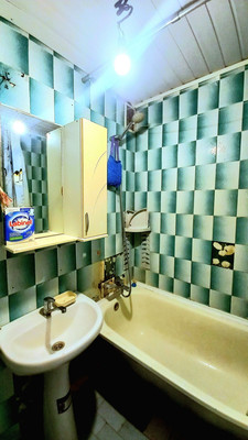 Продам двухкомнатную (2-комн.) квартиру, Катукова ул, 16, Липецк г