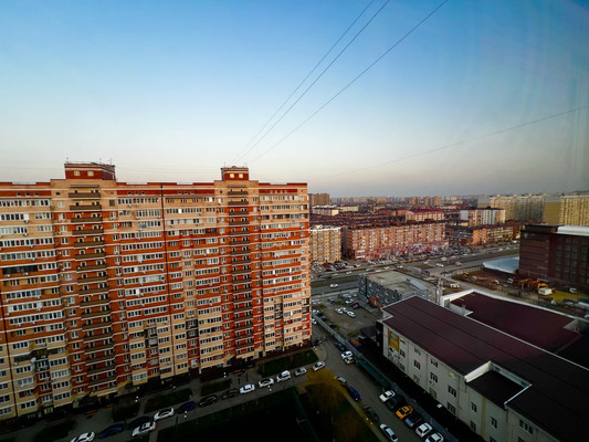 Продам однокомнатную (1-комн.) квартиру, Московская ул, 125к2, Краснодар г