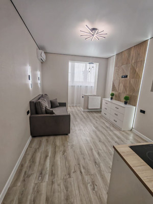 Продам однокомнатную (1-комн.) квартиру, Тепличная ул, 62/1, Краснодар г