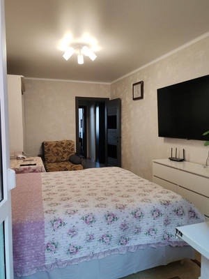 Продам однокомнатную (1-комн.) квартиру, им. Комарова В.М. ул, 21/1к2, Краснодар г