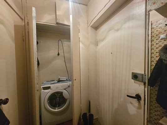 Продам однокомнатную (1-комн.) квартиру, Бахарева ул, 8, Ступино г