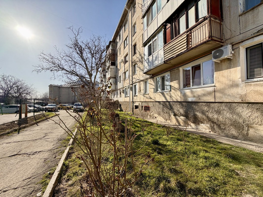 Продам однокомнатную (1-комн.) квартиру, Русская ул, 38а, Симферополь г