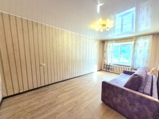 Продам двухкомнатную (2-комн.) квартиру, Лучистая ул, 5, Гребнево д