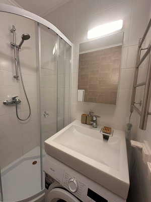 Сдам однокомнатную (1-комн.) квартиру, Пахомовская ул, 10к4, Санкт-Петербург г