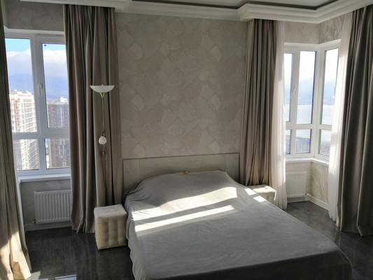 Продам двухкомнатную (2-комн.) квартиру, Энгельса ул, 93, Новороссийск г