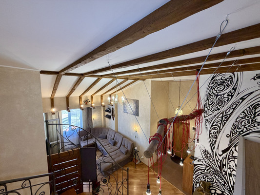 Продам трехкомнатную (3-комн.) квартиру, Камская ул, 31, Симферополь г