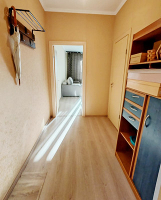 Продам однокомнатную (1-комн.) квартиру, Тихвинская (Сертолово-2 мкр.) ул, 8к2, Сертолово г