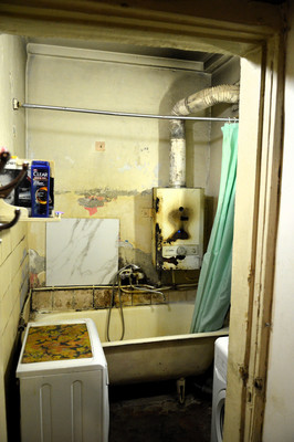 Продам трехкомнатную (3-комн.) квартиру, Киевская ул, 14, Санкт-Петербург г