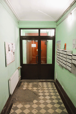 Продам трехкомнатную (3-комн.) квартиру, Киевская ул, 14, Санкт-Петербург г