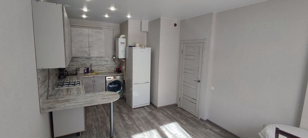 Сдам однокомнатную (1-комн.) квартиру, Батурина ул, 135, Симферополь г