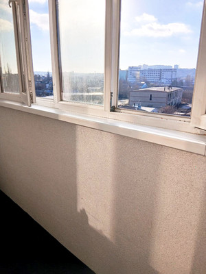 Продам двухкомнатную (2-комн.) квартиру, Индустриальная ул, 28к1, Симферополь г