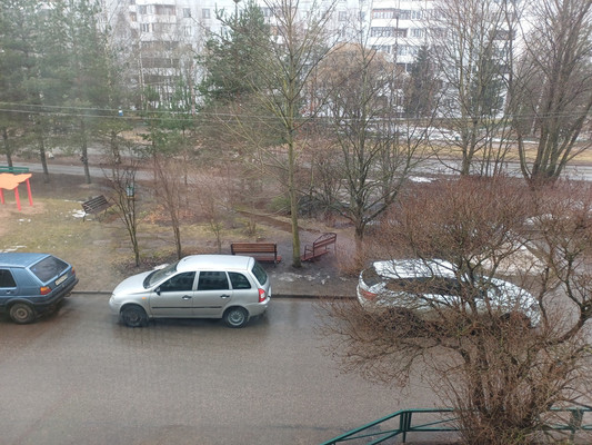 Продам трехкомнатную (3-комн.) квартиру, Коровникова ул, 1/53, Великий Новгород г