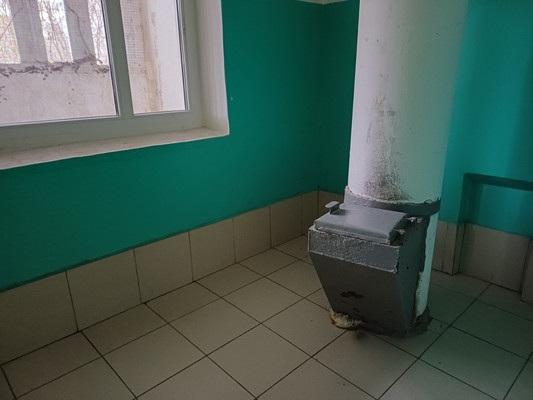 Продам трехкомнатную (3-комн.) квартиру, Коровникова ул, 1/53, Великий Новгород г