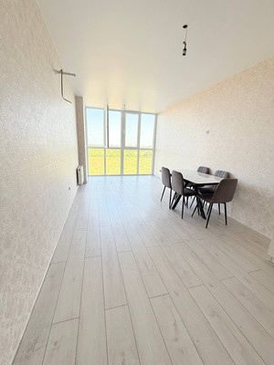 Продам двухкомнатную (2-комн.) квартиру, Батуринская ул, 18к1014, Краснодар г