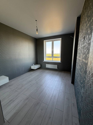 Продам двухкомнатную (2-комн.) квартиру, Батуринская ул, 18к1014, Краснодар г