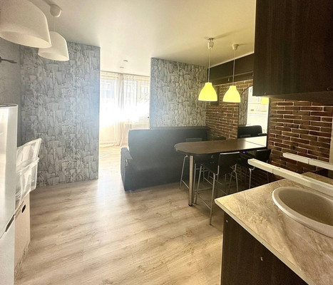 Продам однокомнатную (1-комн.) квартиру, Березовая ул, 1, Знаменский п