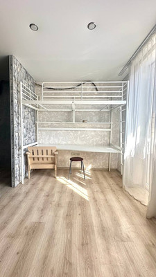 Продам однокомнатную (1-комн.) квартиру, Березовая ул, 1, Знаменский п