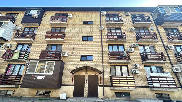 Продам однокомнатную (1-комн.) квартиру, Березовая ул, 1, Знаменский п