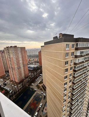 Продам однокомнатную (1-комн.) квартиру, Домбайская ул, 55к3, Краснодар г