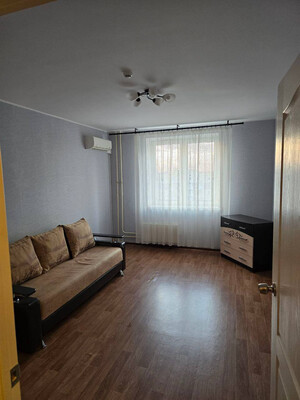 Продам однокомнатную (1-комн.) квартиру, им. писателя Знаменского пр-кт, 22, Краснодар г